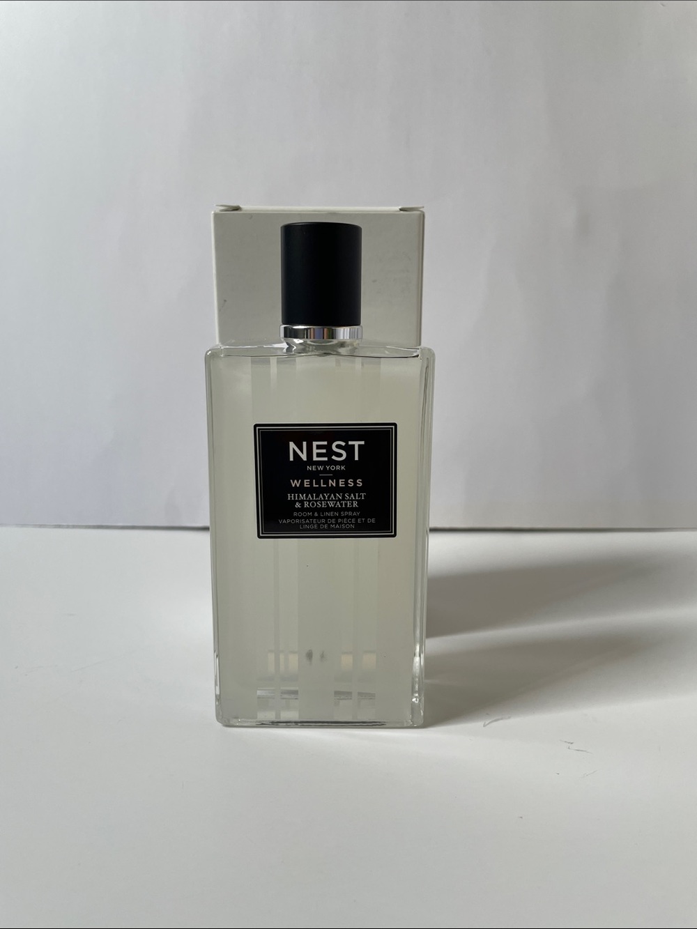 NIB NEST Fragrances Himalayan Salt & Rosewater Spray.